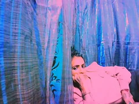 Alanadelray21 live