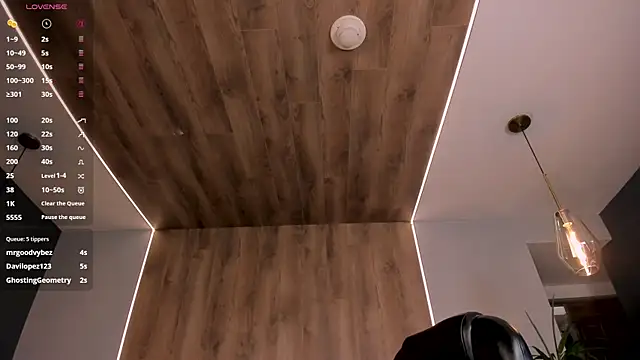 RoxanneHill_ live
