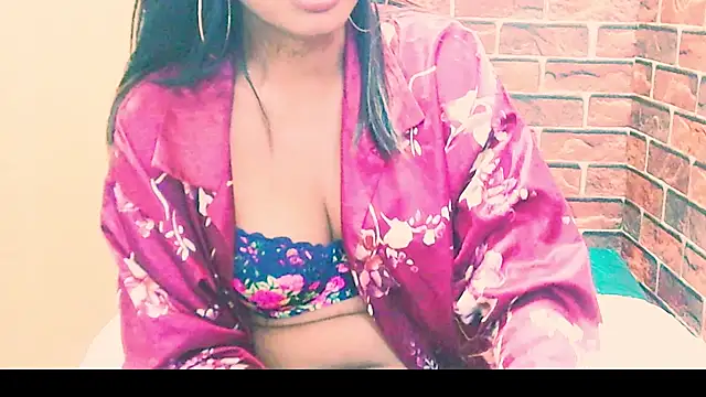 indian_spice_girl live