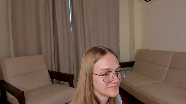FemMantis live