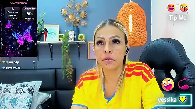 yessila_parker live