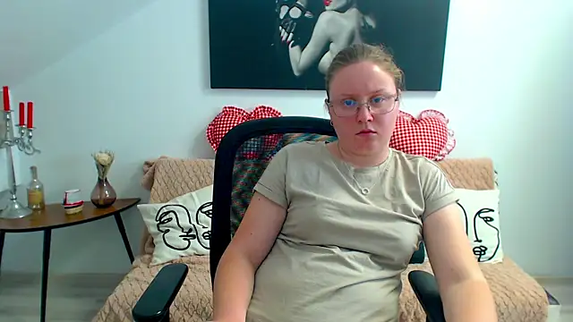IrenneBates live