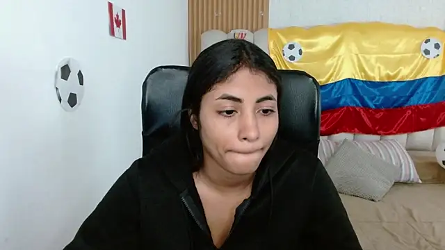 shaneelle live