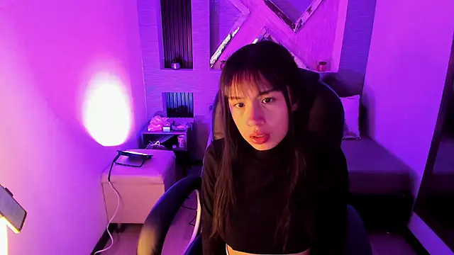 Hanna_Bloomm live
