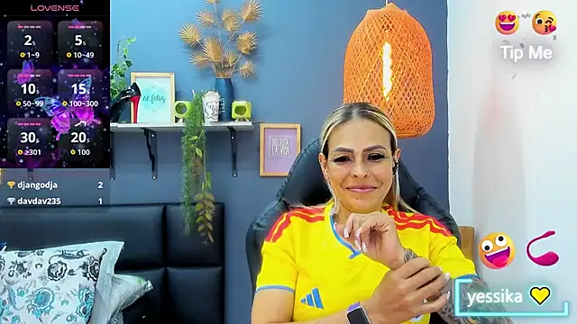 yessila_parker live
