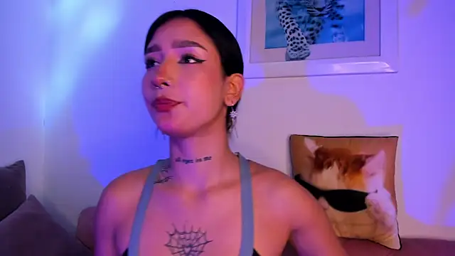 SophieMoneet live