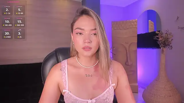 HaleyGreen1 live