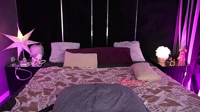 LylaYeess live