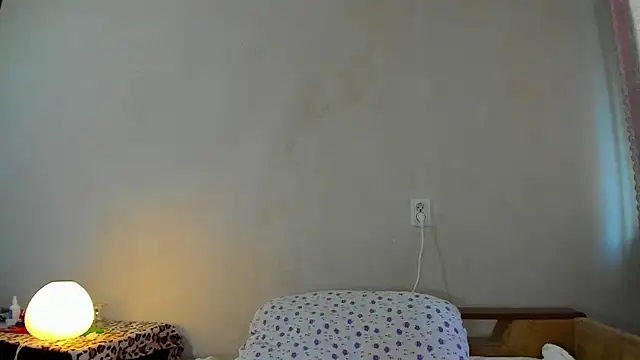 minidivaa_ live