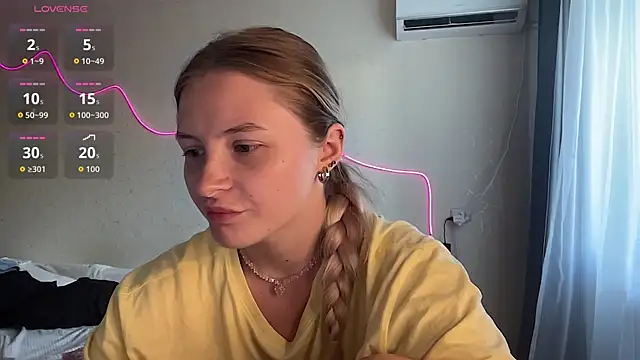 XXXKamilaXXX live
