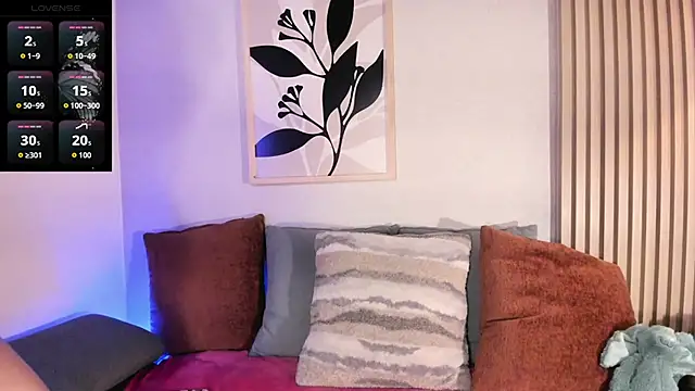 HannahSkies live