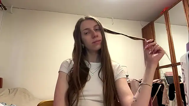 KathlineSutherlin live