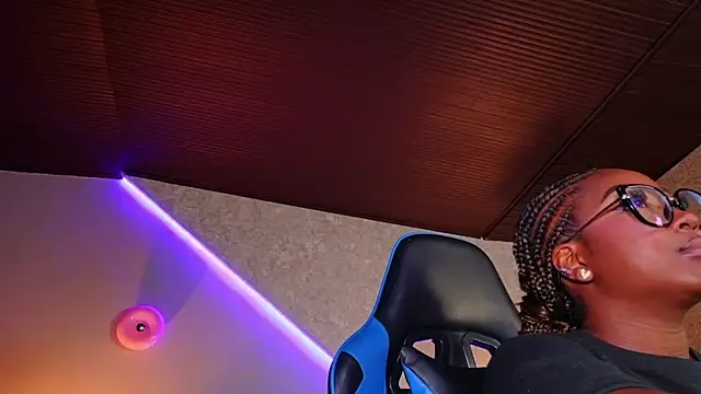 Kishalove_ live