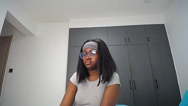Pretty_Liya08 live