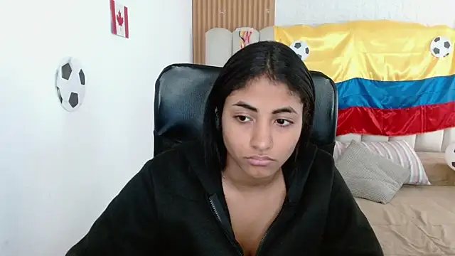 shaneelle live