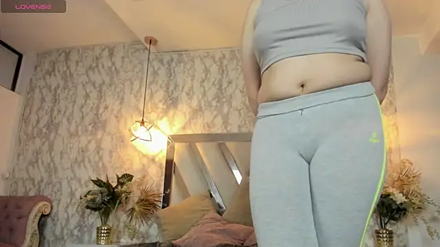 Mysterius_Woman live