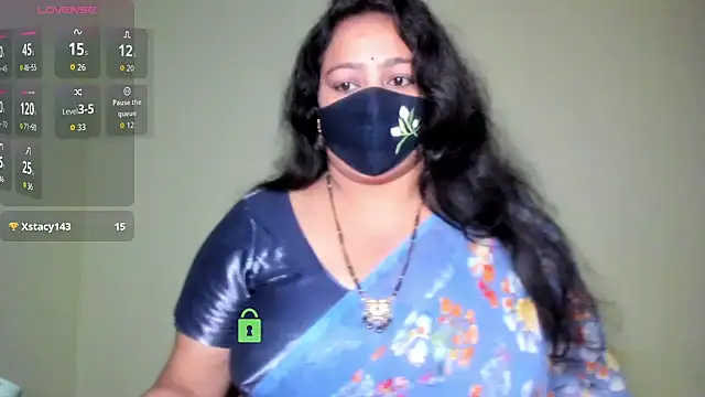 neelu-hoty live