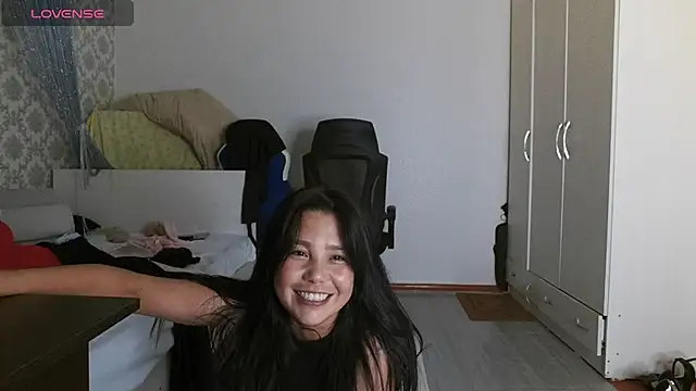 MissValday live