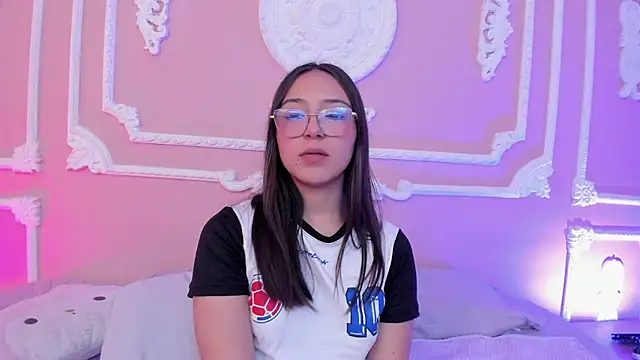 NinaSinclair live