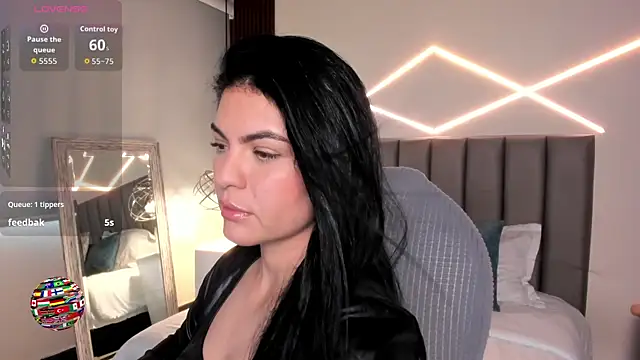 Veronicalanx1 live
