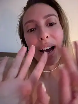 EvaRyen_ live