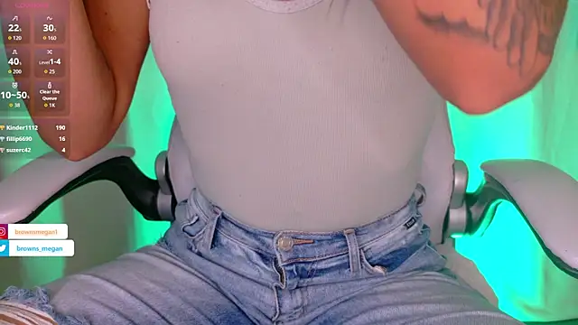 Megan_browns1 live