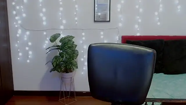 NatalyEscobar_lx live