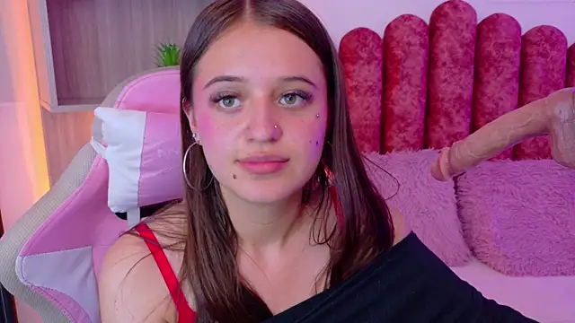 CamilleBlair_ live