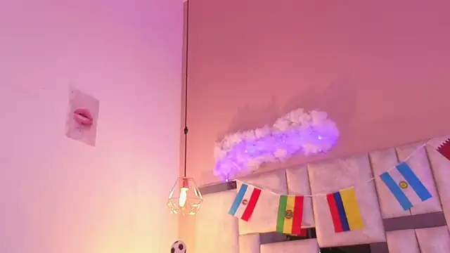 kylie_river live