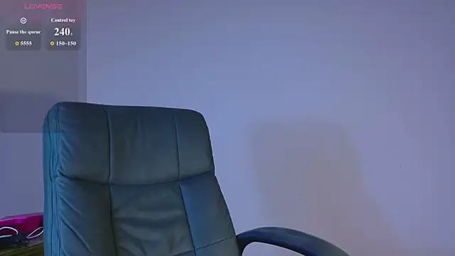 Olivia11_ live