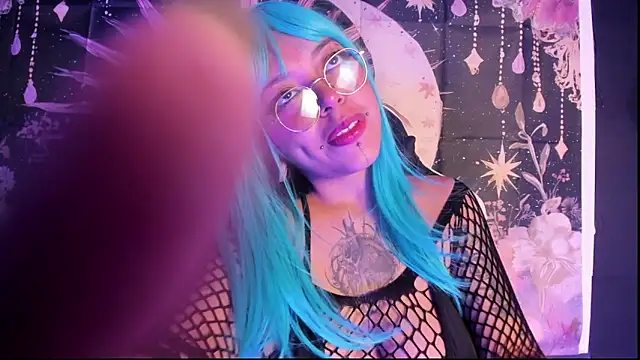 Layra_66 live