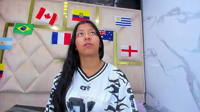 Vaneline2 live