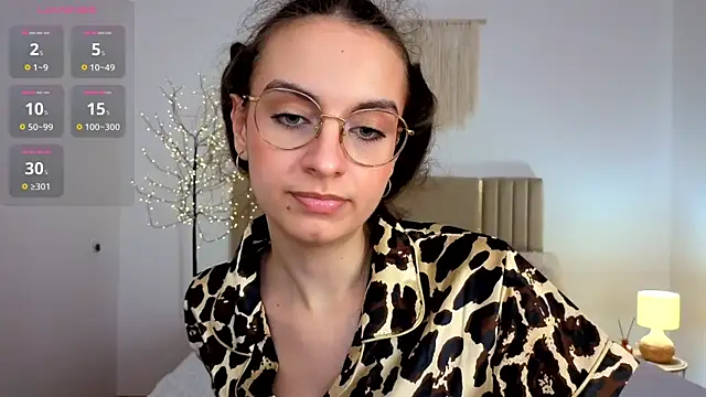 Real_cutie1 live