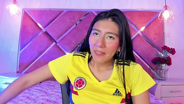 Carla_Alvez live