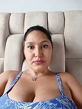NattyVega live