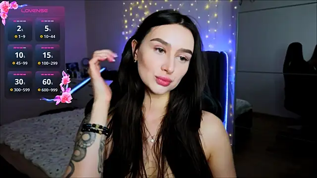Veronica_Larsson live