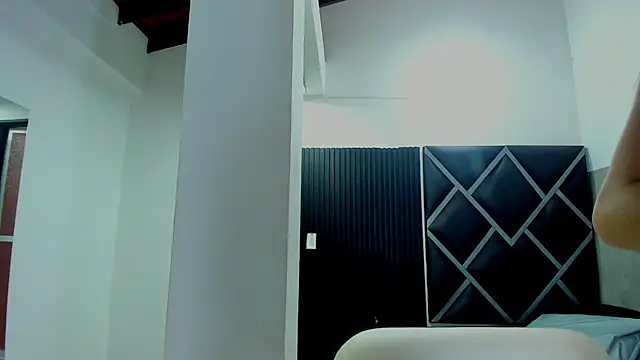 Luna__02 live