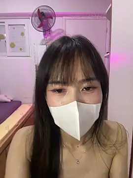 Lov3lily live
