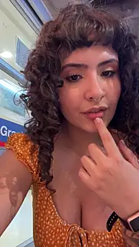 SugarTroubl33 live