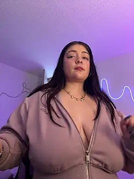 Layna_cold live