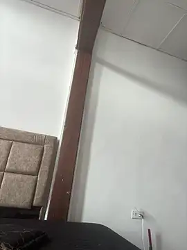 EmilyNoir1 live