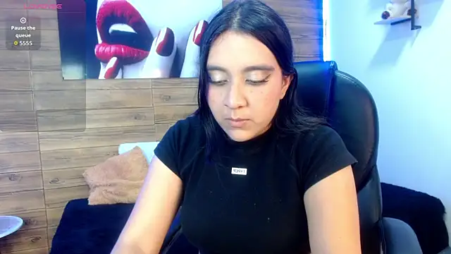 scarlet_hans live