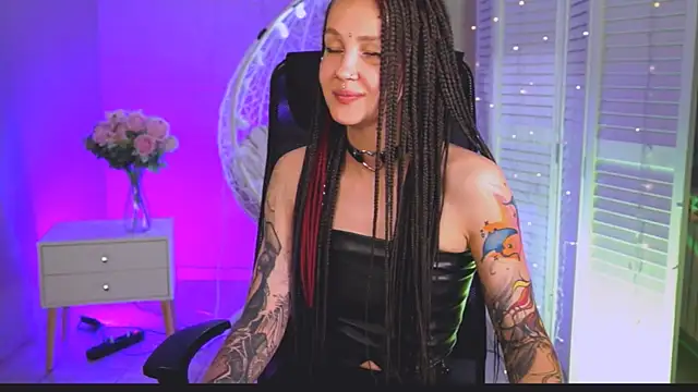 HarleyQuiver live