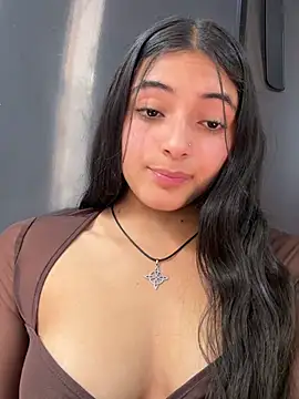 _tina_9 live