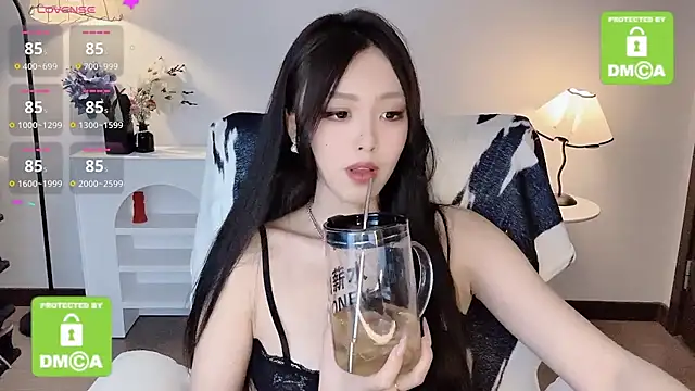 IAIA_iris live