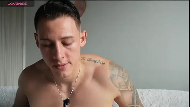 Muscle_King_Cum live