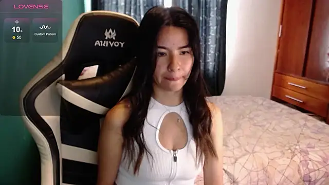 alice_middlee profile