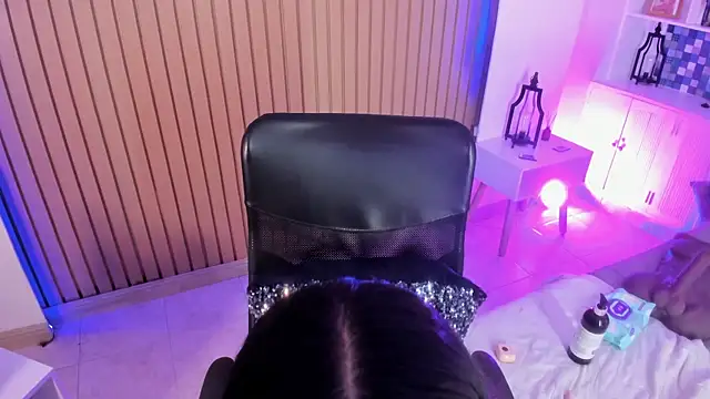 Karlagonzales_ live