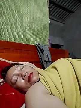 Moon_squirtt live