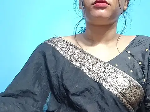 Adhiti_1 live